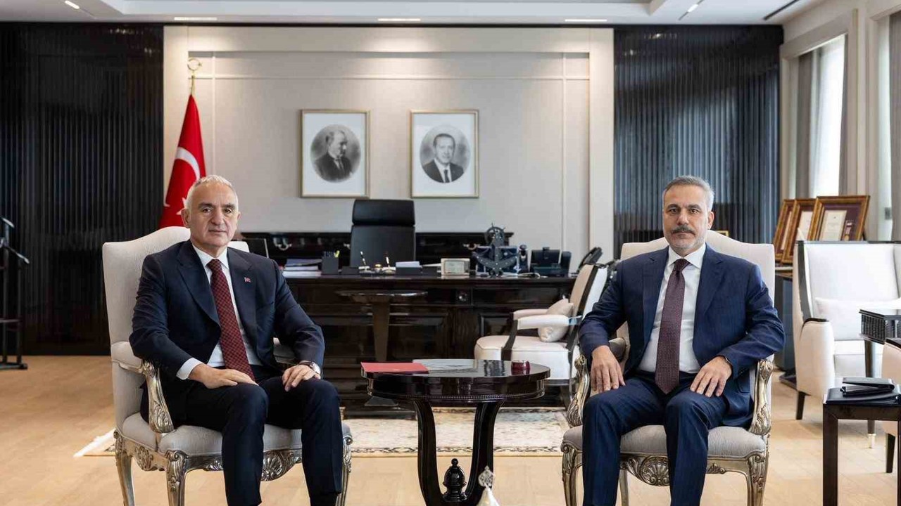 Bakan Fidan, Bakan Ersoy ile bir araya geldi
