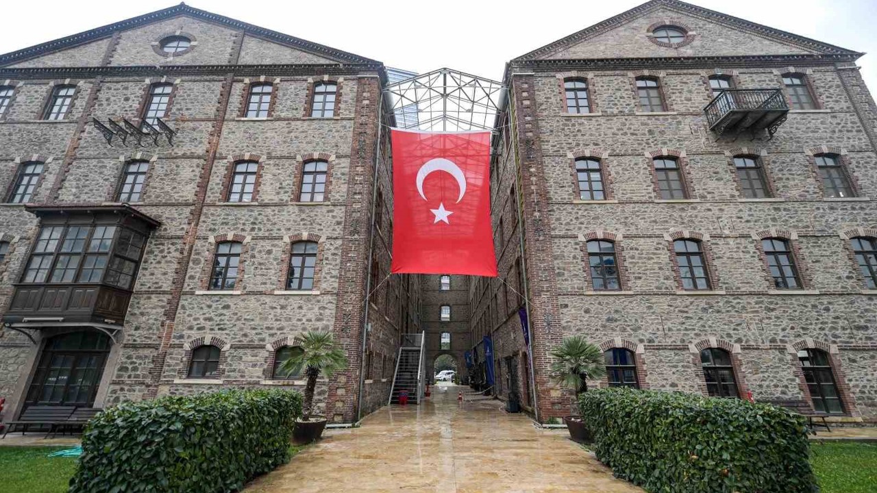 İzmir Büyükşehir’den ’Meslek Fabrikası’ açıklaması
