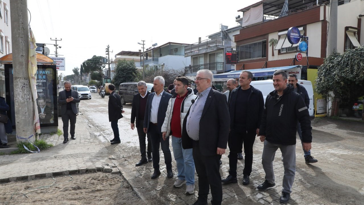 Edremit’te hizmet seferberliği
