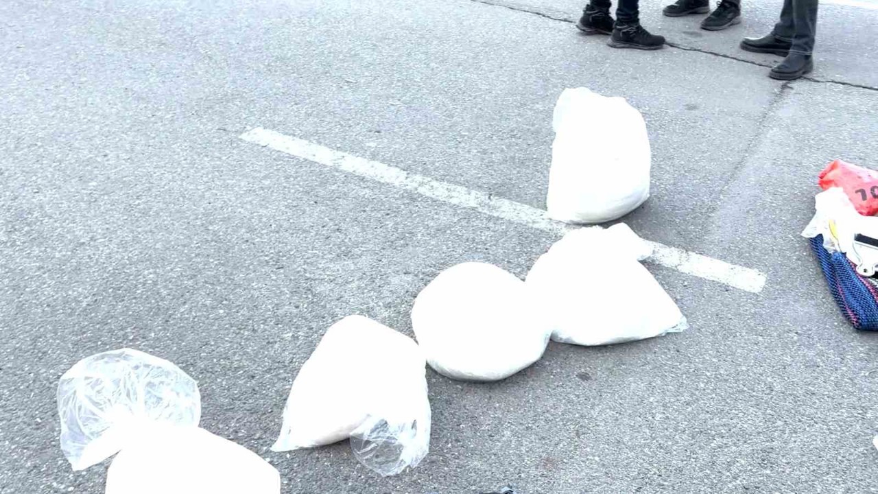 Batman’da uyuşturucu operasyonu: 50 kilo metamfetamin ele geçirildi
