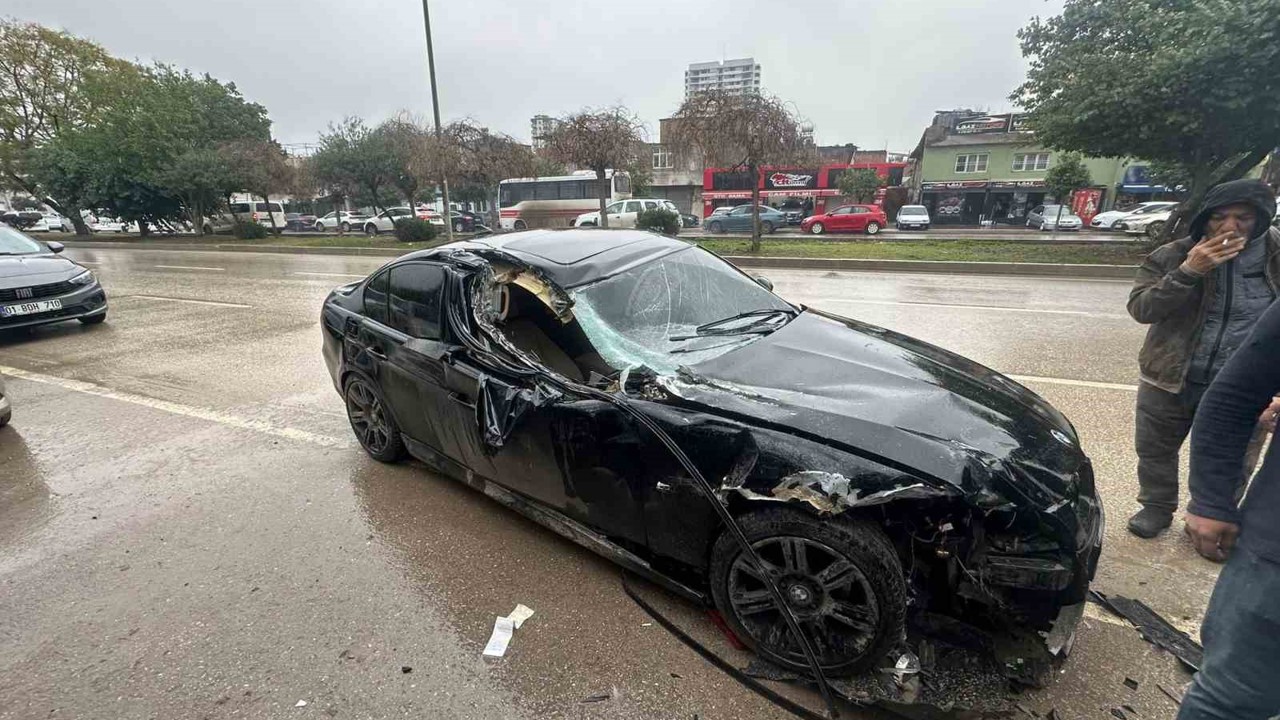 BMW ile ölümden döndü, milyonluk otomobil hava yastığı açmadı
