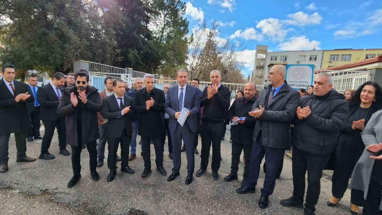 Sendikalardan saldırı girişimine tepki
