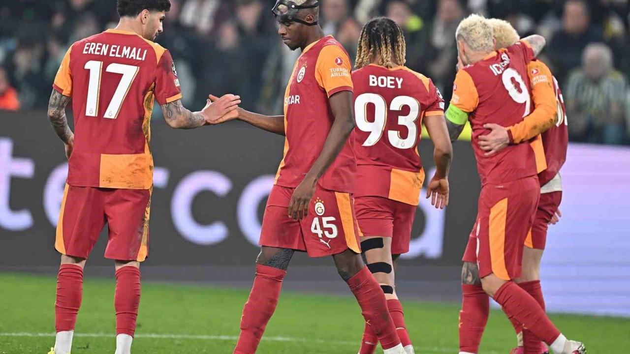 Victor Osimhen, Galatasaray tarihine geçti
