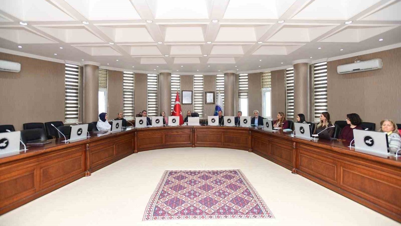 DAKAF’26 için hazırlıklar başladı: Doğu Anadolu’nun kariyer rotası Van’da çiziliyor
