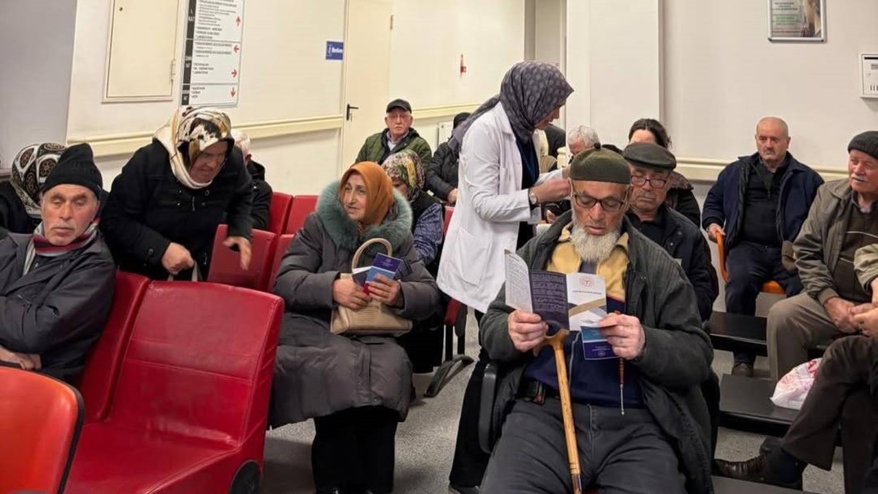 Sinop’ta vatandaşlara ‘sağlık okuryazarlığı’ anlatıldı
