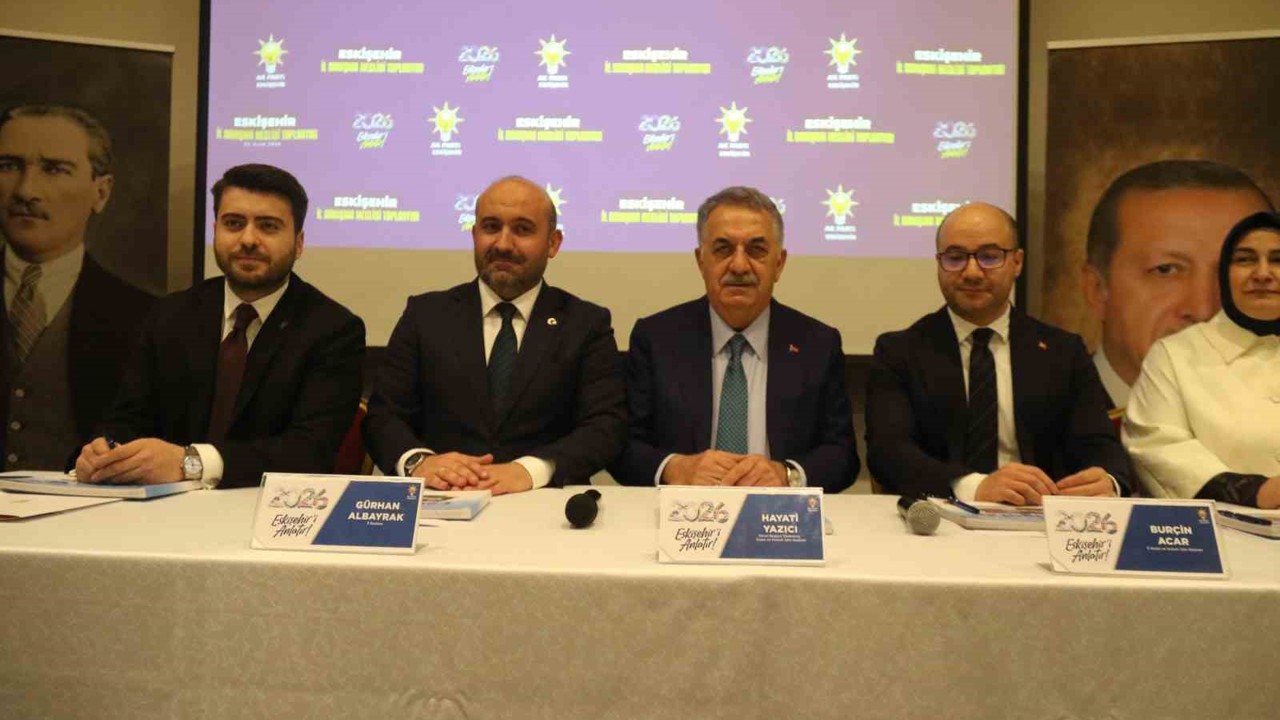 AK Parti İl Başkanı Albayrak: "Eskişehir için ortaya koyduğumuz vizyonun sınırlarına CHP zihniyetinin hayalleri bile yetişemez"
