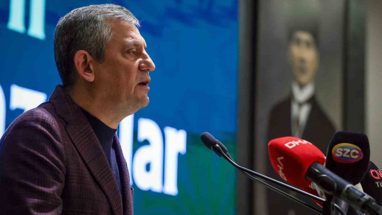 CHP Genel Başkanı Özel: "Filistin için verilen mücadeleye hem diplomatik desteği hem de insani desteği vermiş olan bir ülkeyiz"
