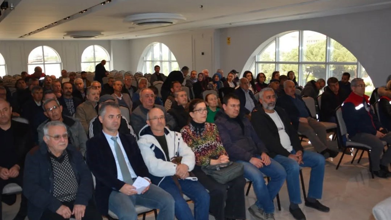 Nazilli’de kaliteli incir için toplantı düzenlendi
