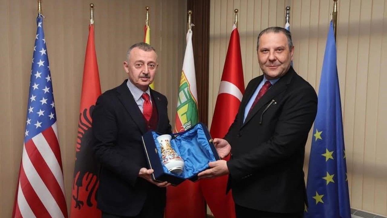 Kocaeli, Kırçova ile kardeş şehir olacak
