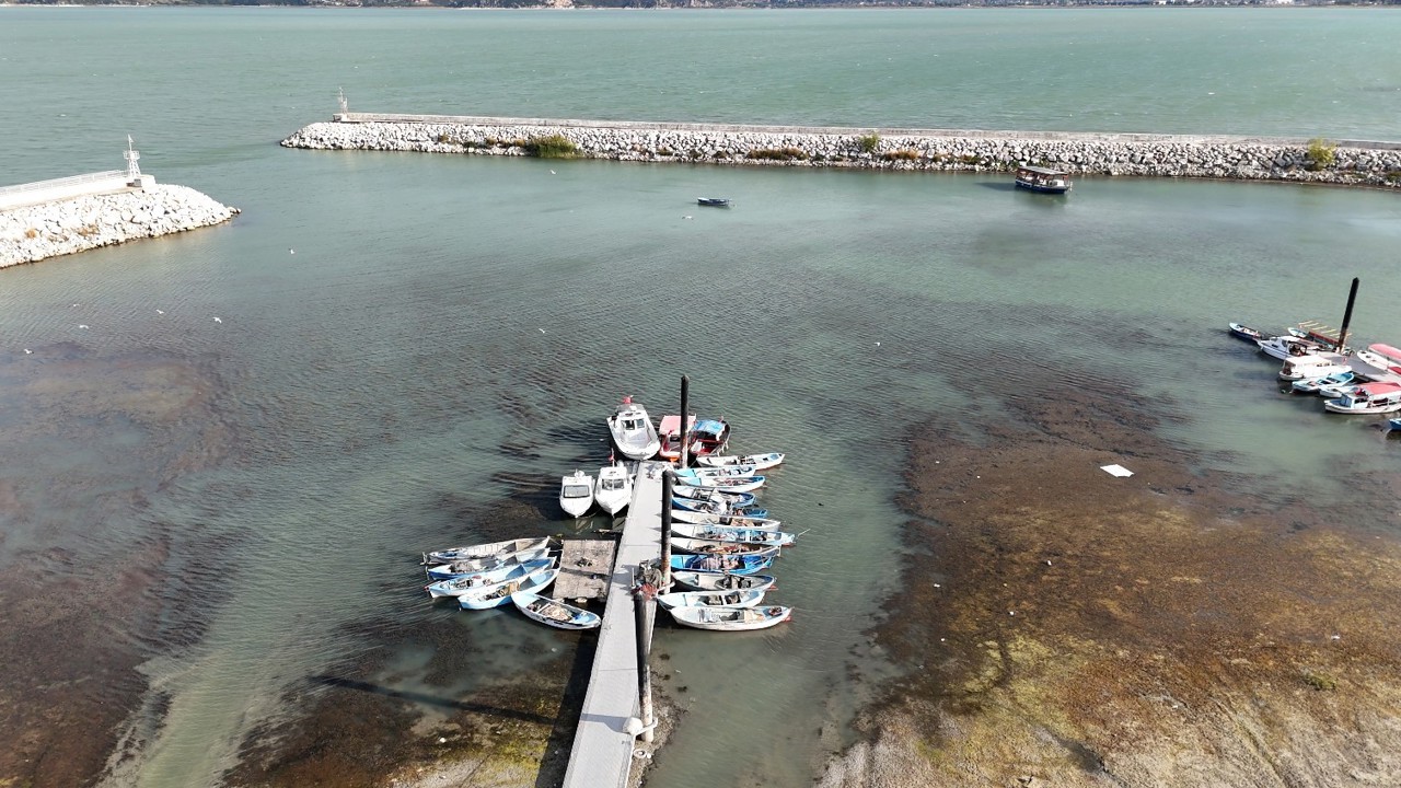 Yağışlar etkisini gösterdi Eğirdir Gölü’nde su seviyesi 25 santimetre arttı
