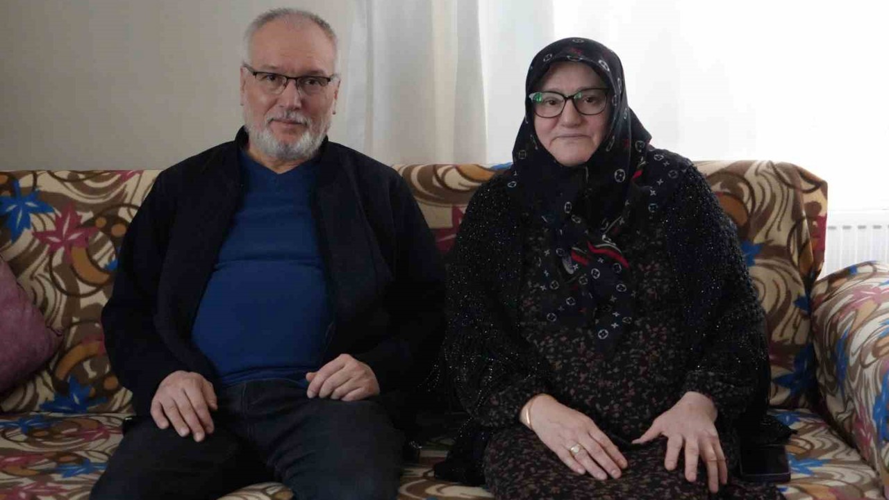 28 Şubat’ta başörtüsü sebebiyle mesleğini bırakmak zorunda kalan emekli öğretmen o karanlık günleri anlattı
