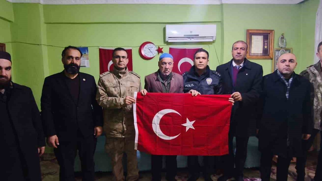 İdlib şehidi Sason’da dualarla anıldı
