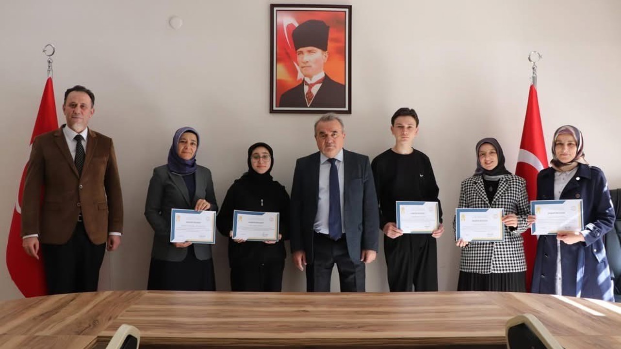 Bilecik’te ’Kur’an-ı Kerim’i Güzel Okuma ve Hafızlık’ yarışmaları il birincileri belli oldu
