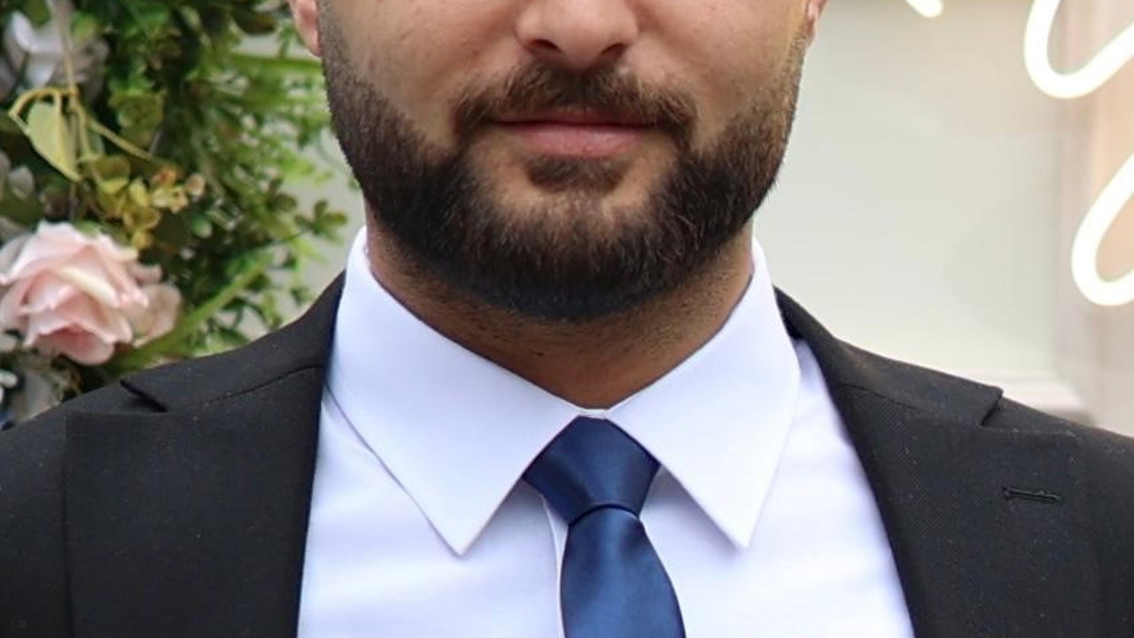 Araçta ölü bulunmuştu, 2 yıl sonra eşine "kasten öldürme" suçlaması ile dava açıldı
