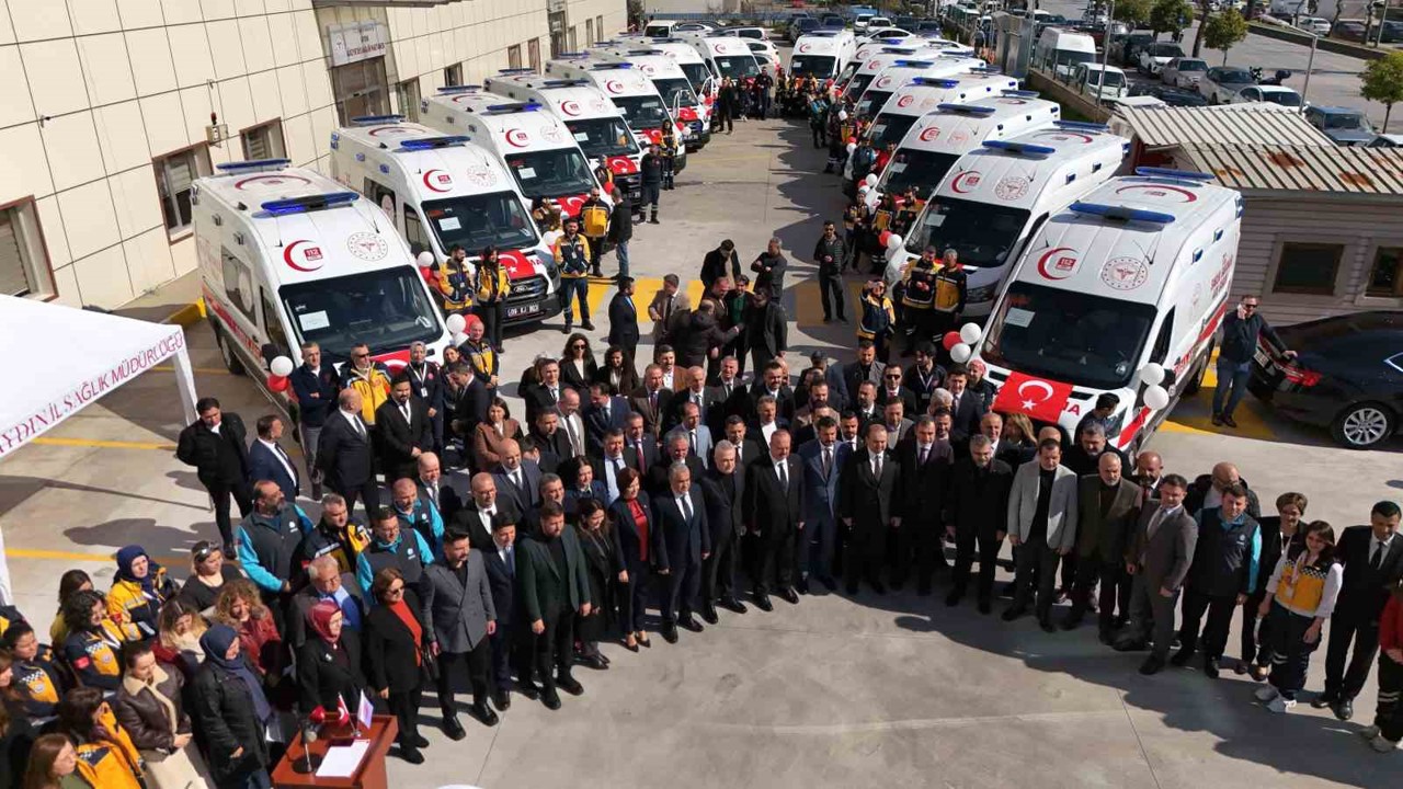 Aydın’da acil sağlık filosuna 16 yeni ambulans
