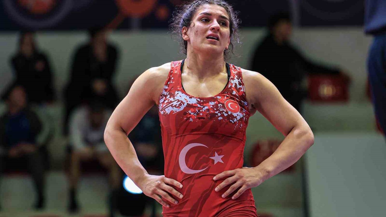 Nesrin Baş’tan bronz madalya
