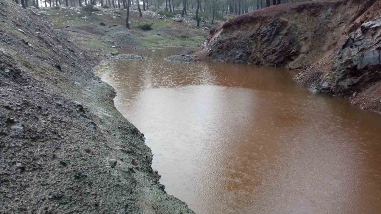 Cüneyt’e mezar olan çukur kapatıldı
