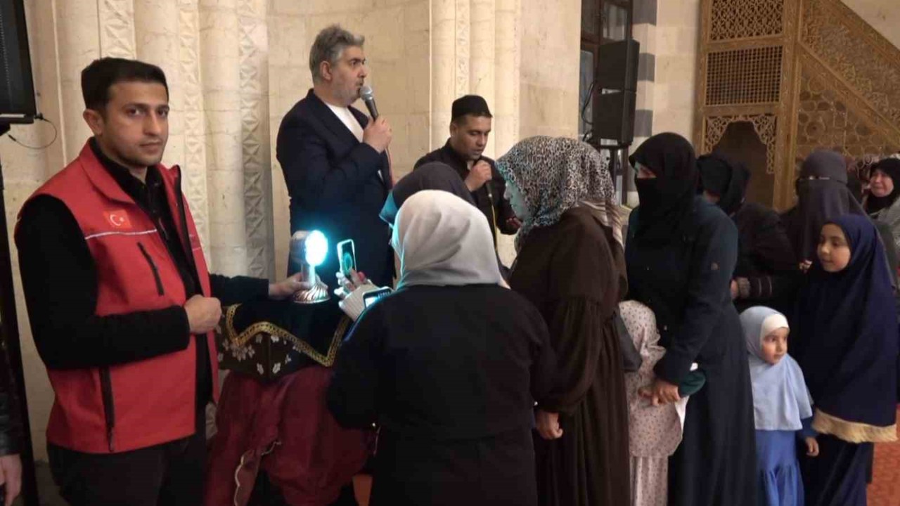 Gaziantep’te Sakal-ı Şerif’e yoğun ilgi
