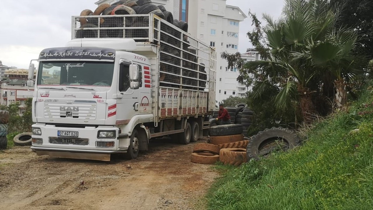 Alanya’da 6 yılda 30 tır atık araç lastiği, geri dönüşümle ekonomiye kazandırıldı
