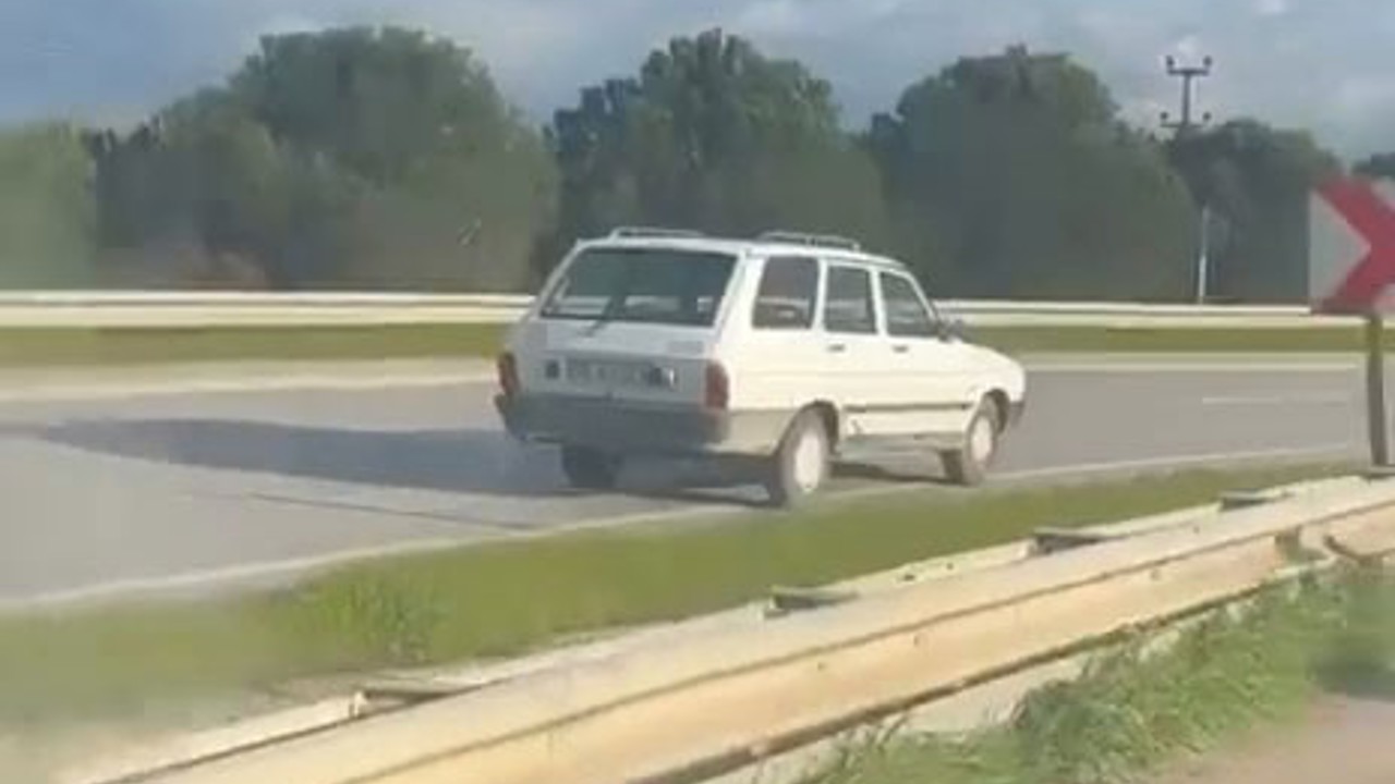 Bursa’da ters şeritten ilerleyen araç tehlike saçtı
