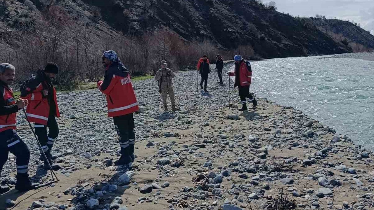 Diyarbakır’da 84 yaşındaki zihinsel engelliyi arama çalışmaları devam ediyor
