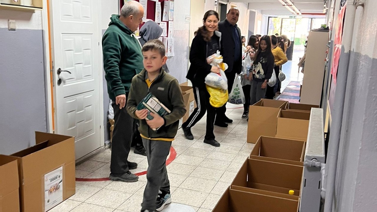 Köyceğiz Atatürk İlkokulu öğrencilerinden örnek kampanya
