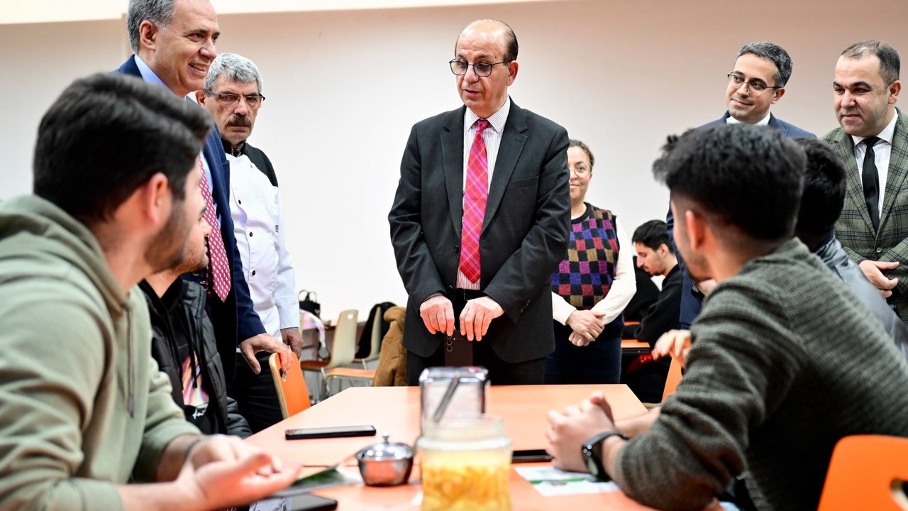 Başkan Geçit: "İftar soframızla gönüller arasında güçlü bir köprü kuruyoruz"
