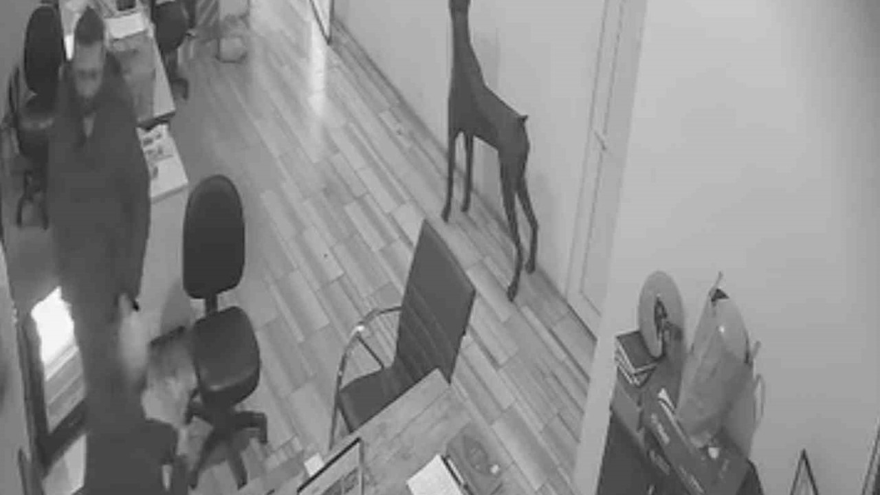 Bursa’da arkadaşına şaka yapmak isterken elini yaktı
