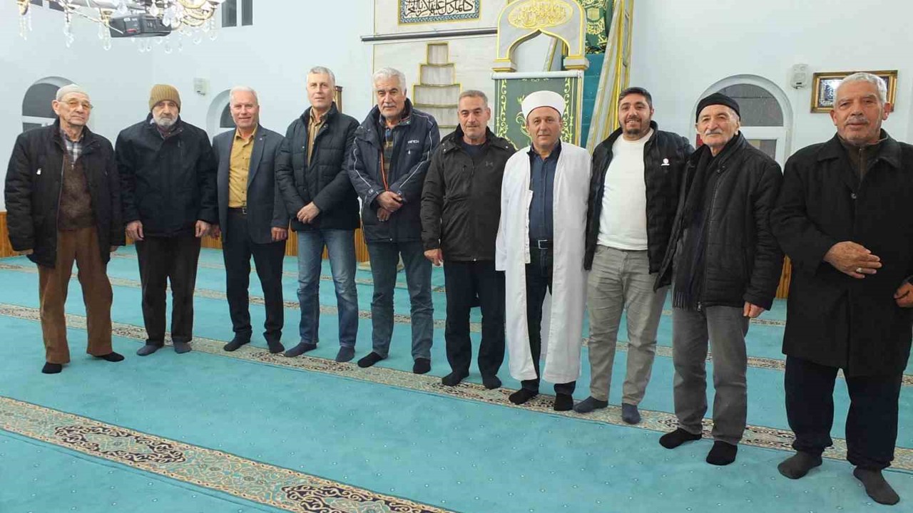 Burhaniye’de imam dayanışması devam ediyor
