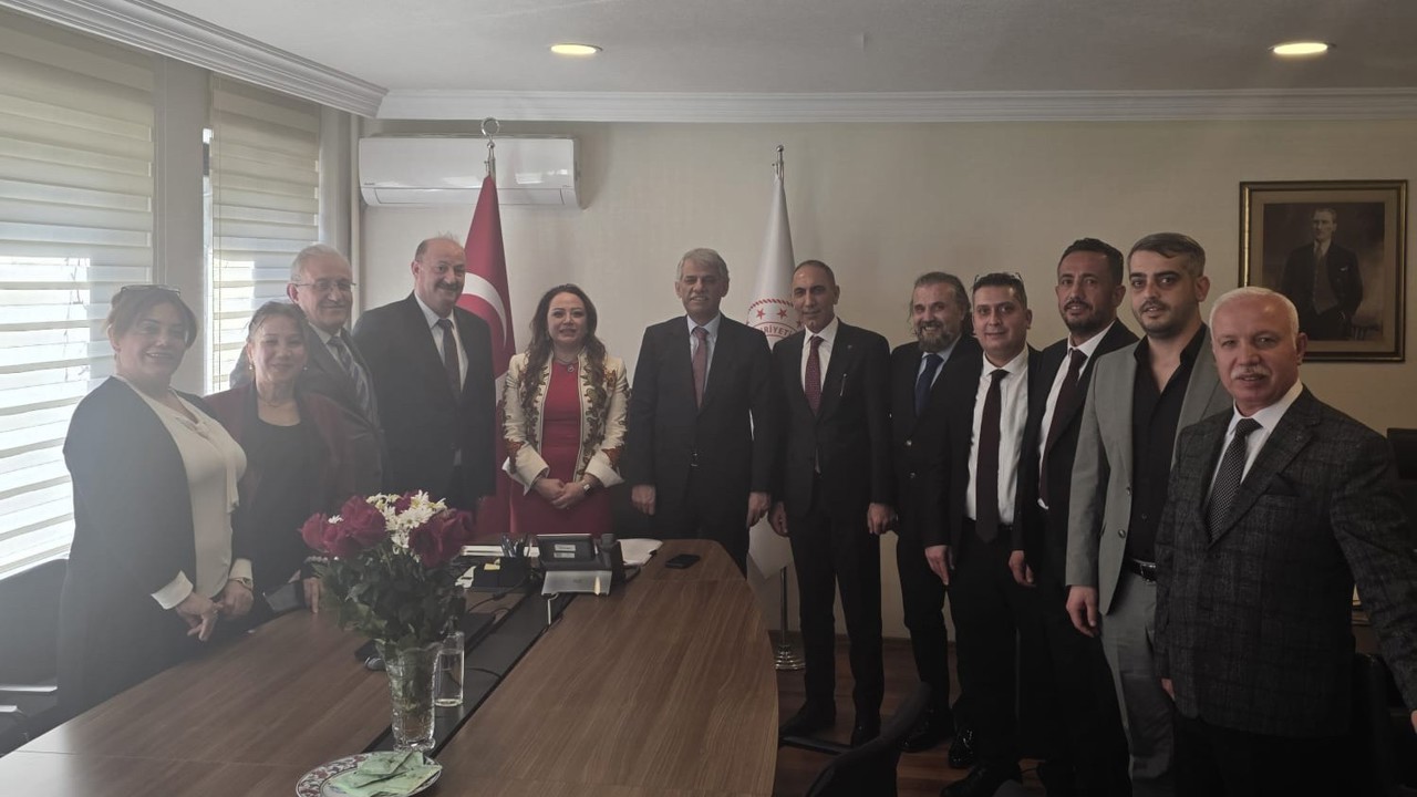SATKOF ve USTKON heyetinden Kültür ve Turizm Bakan Yardımcısı Alpaslan’a ziyaret
