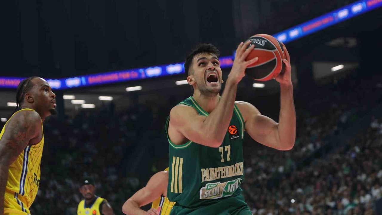 Panathinaikos, milli basketbolcu Ömer Faruk Yurtseven ile yollarını ayırdı
