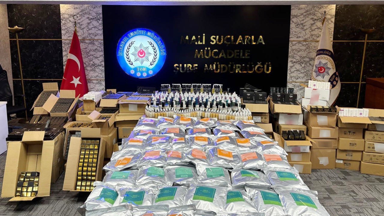 Avcılar’da sahte ilaç ve kozmetik imalathanesine operasyon: 2 gözaltı
