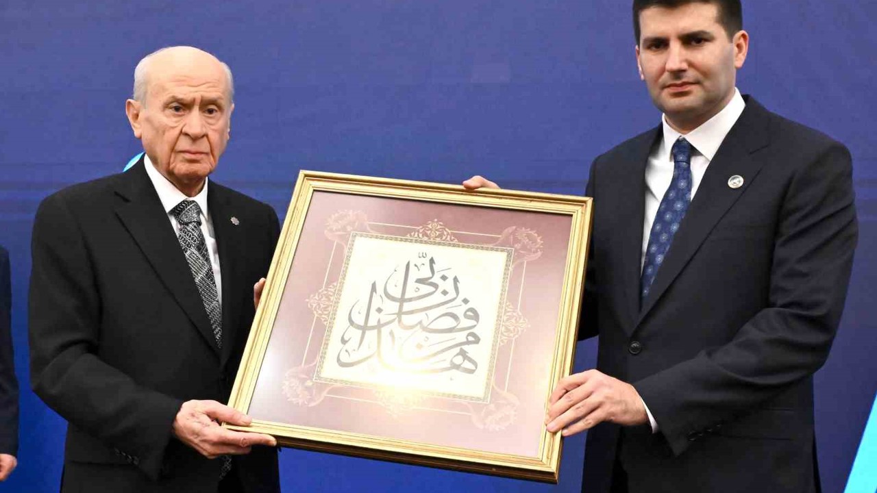 MHP Lideri Bahçeli: "ABD’nin İran’a beklenen saldırısı terör devleti İsrail tarafından yapıldı"
