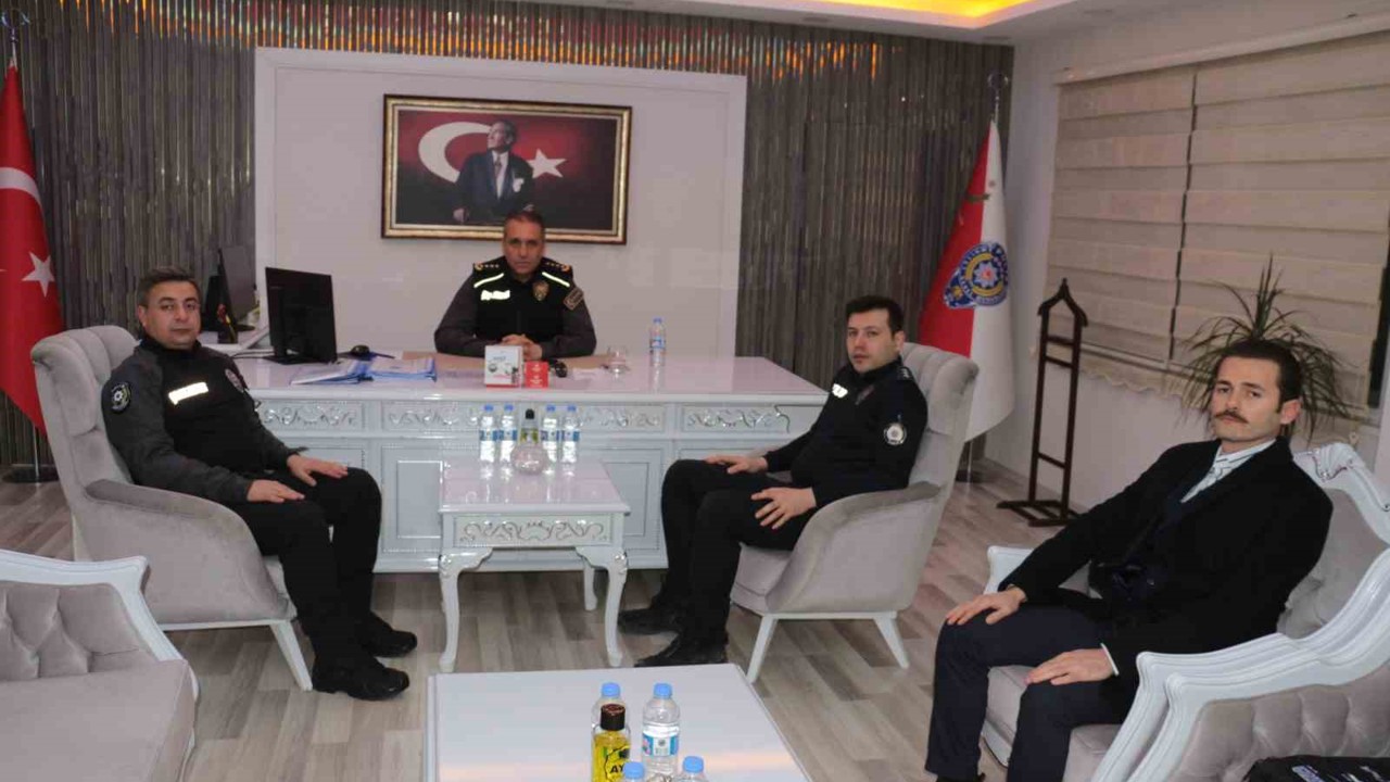 Şırnak Emniyet Müdürü Sazak: "Vatandaşın huzuru için görev başındayız"
