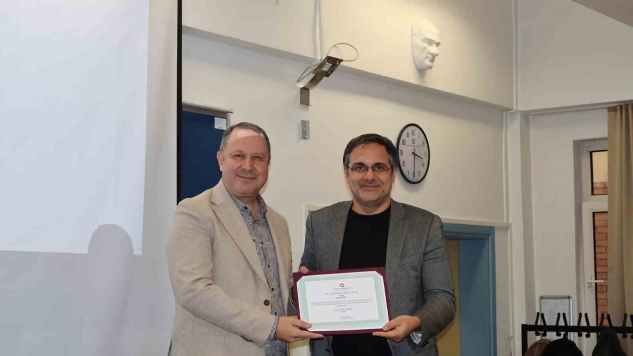 Mesleğin ustası öğrencilerle tecrübelerini paylaştı
