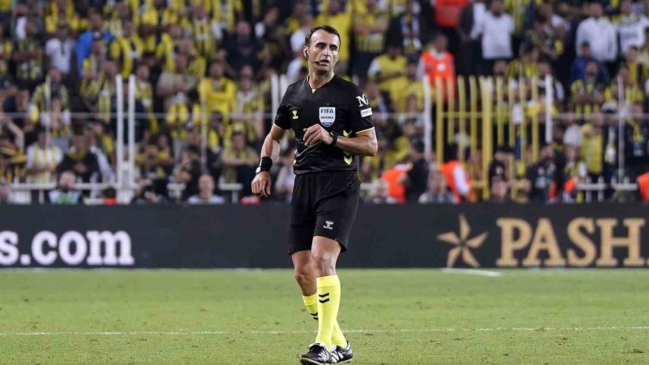 Antalyaspor - Fenerbahçe maçının VAR’ı Atilla Karaoğlan oldu
