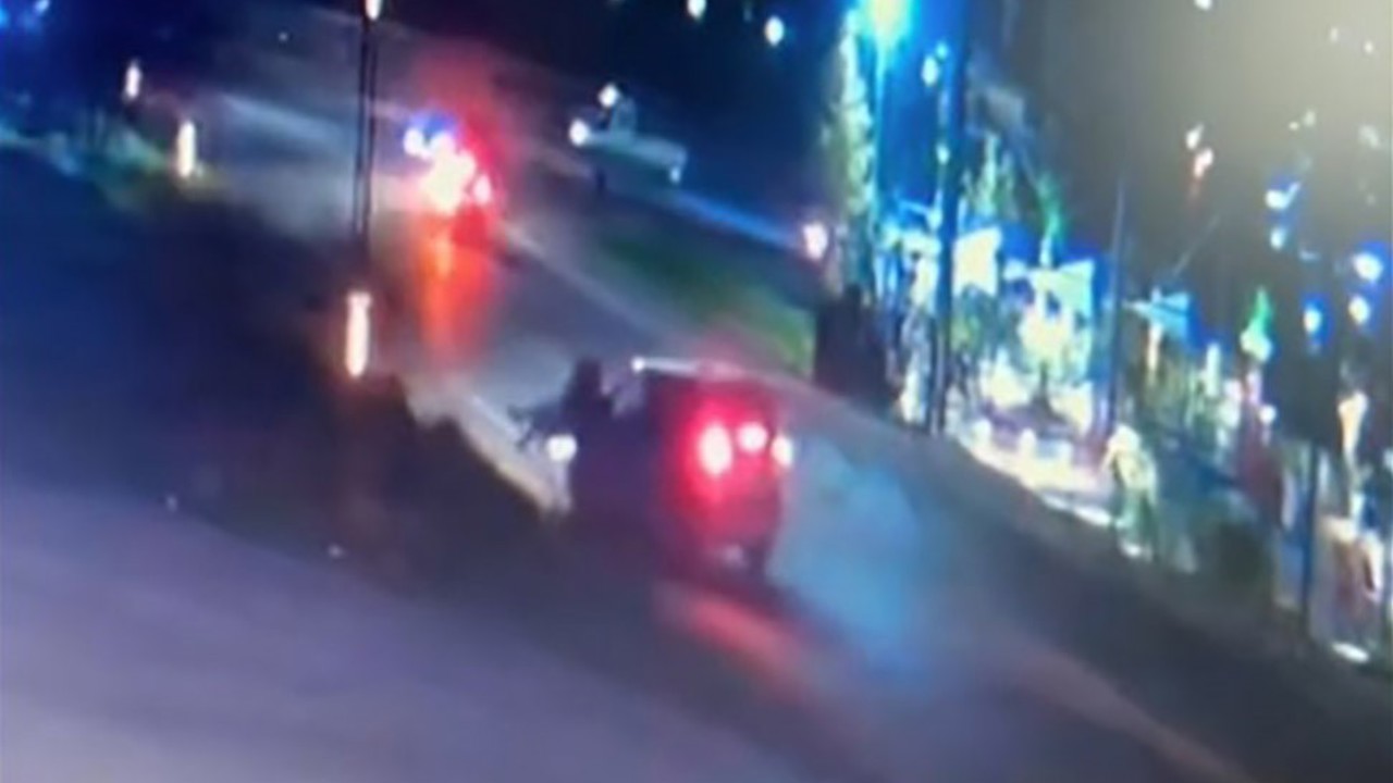 "İftira" demişti, görüntüler ortaya çıktı: Eski eşini ve oğlunu böyle ezdi
