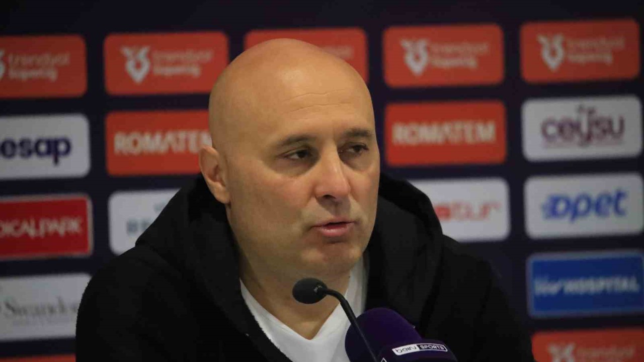 Sami Uğurlu: "İç sahada aldığımız puanları dış sahada almaya başladığımızda ligde kalacağız"
