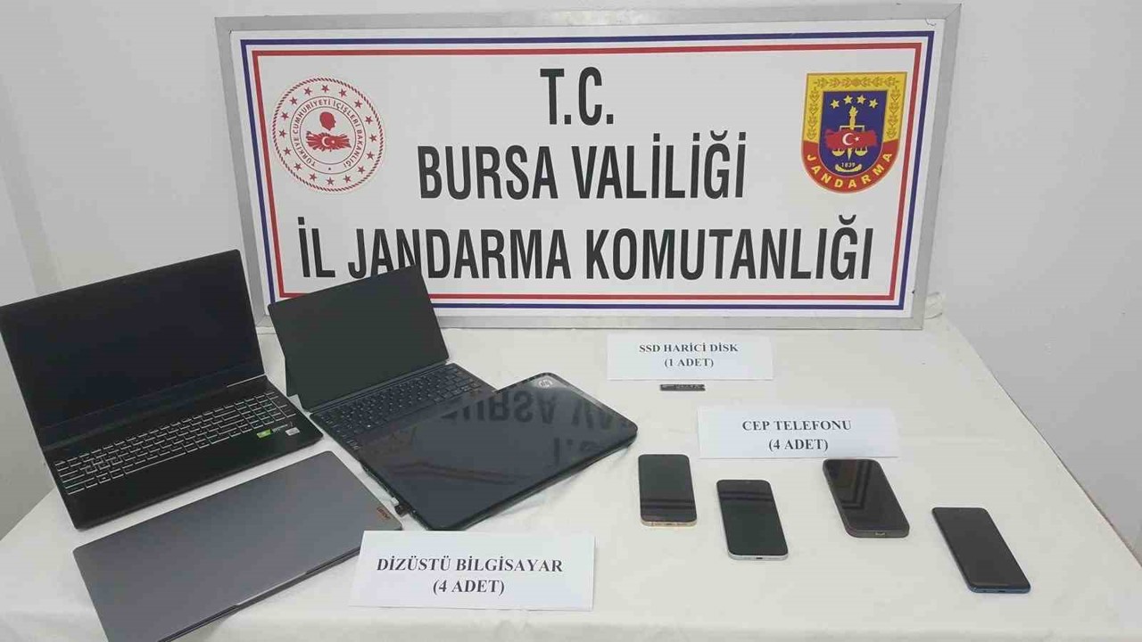 Bursa’da Jandarmadan milyonluk bahis vurgununa darbe, 4 kişi yakalandı
