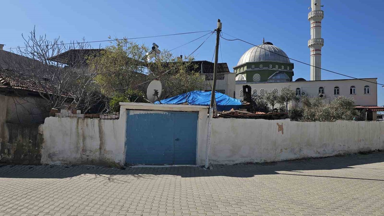 Aydın’da sevgilisi tarafından bıçaklanan kadın hayatını kaybetti
