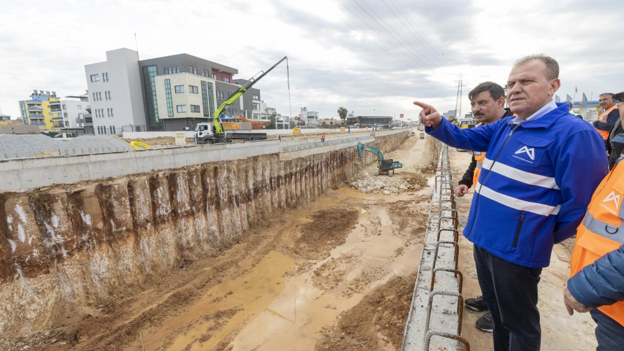 Hal Katlı Kavşağı nisan ayında hizmete girecek

