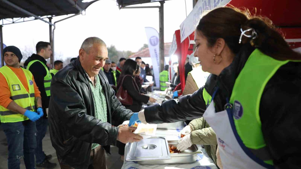 Didim’de vatandaşlar Ramazan şenliğinde bir araya geldi
