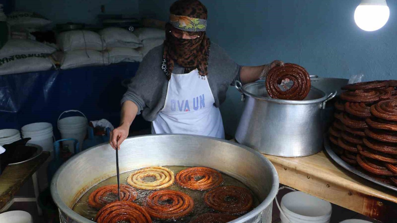 Şeker pancarından üretilen glikozsuz tatlılara yoğun ilgi
