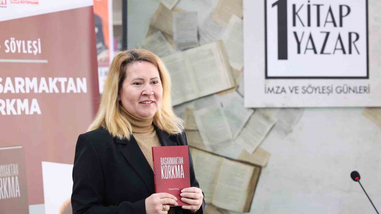 Osmangazi Belediyesi sevilen yazarları okurlarıyla buluşturuyor
