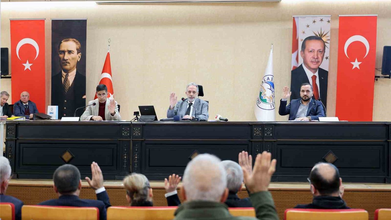 Talas Belediye Meclisi’nde oy birliği, yatırımda kararlılık
