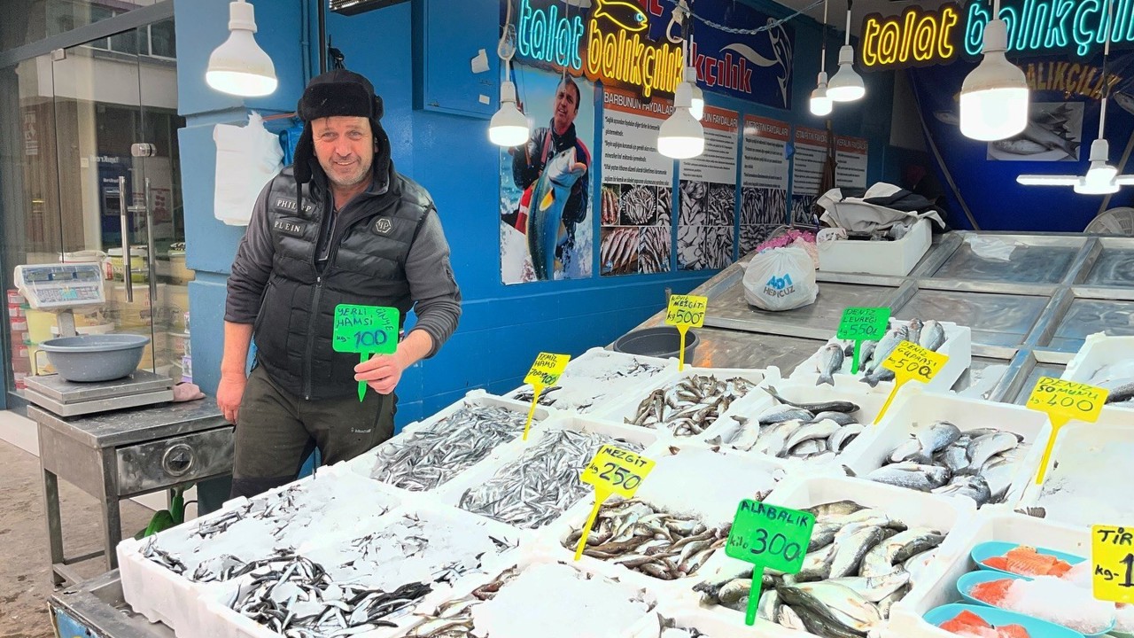 Balıkçı tezgahlarında Ramazan bereketi
