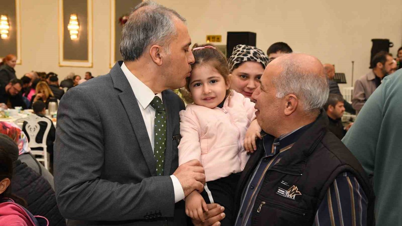 Başkan Çenet, engelli bireyler ve aileleriyle iftarda buluştu
