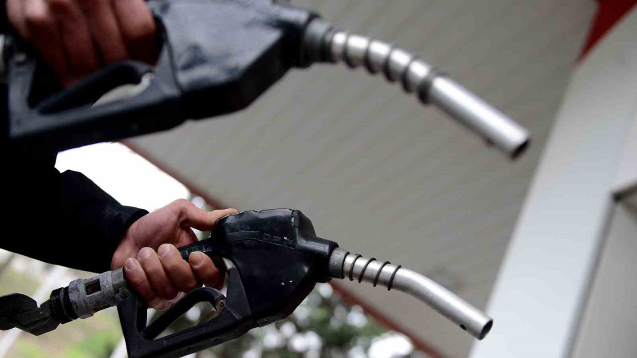 Benzin ve motorine zam beklentisi
