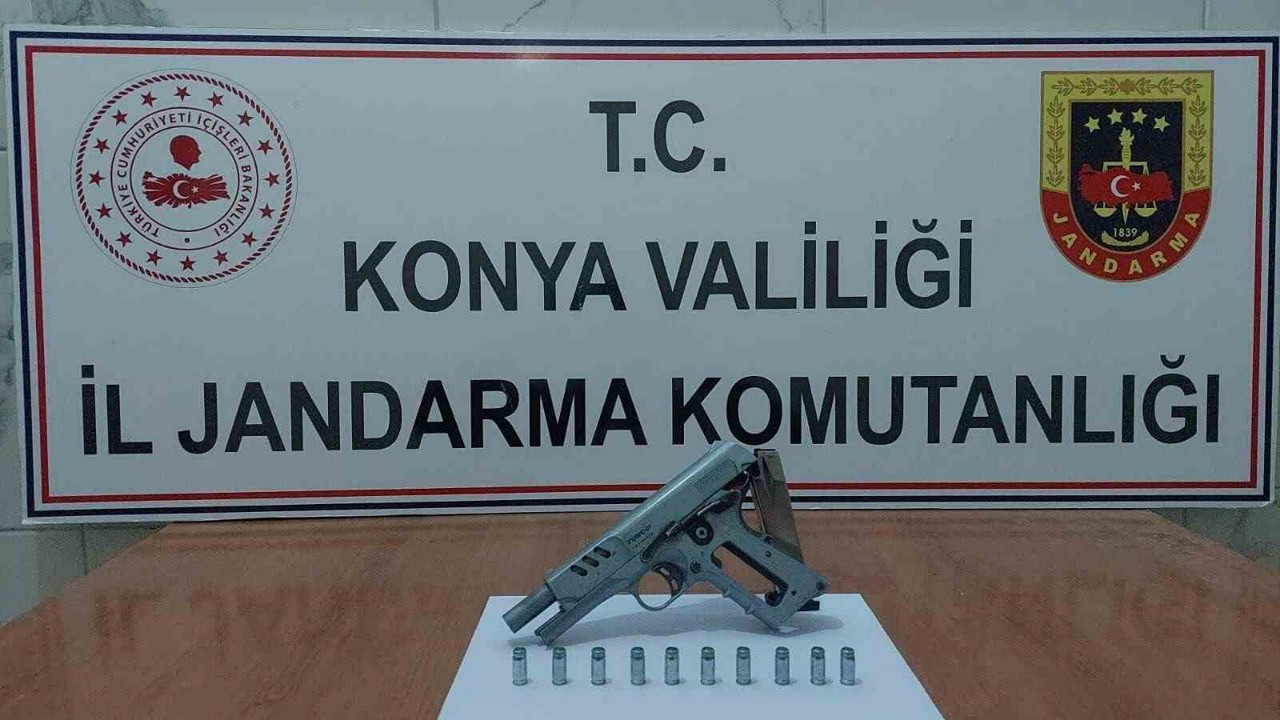 Konya’da çok sayıda silah ve silah parçası ele geçirildi: 1 tutuklama
