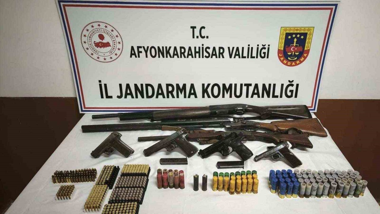 Ruhsatsız silah operasyonunda bir kişi gözaltına alındı
